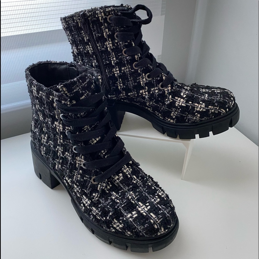 Design Lab Tweed Booties